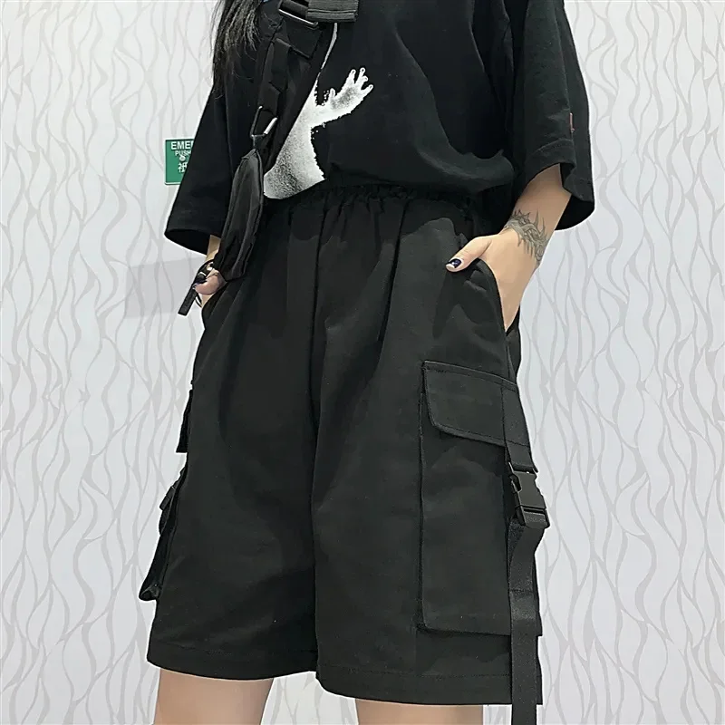 2023 Черные шорты-карго, женская летняя уличная одежда, пара широких шорт, женские брюки Harajuku с большими карманами, брюки до колен 4Xl Изображение 1