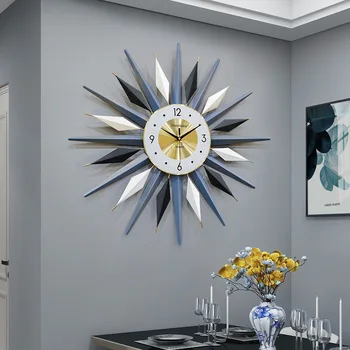 Современная простота Настенные часы для гостиной Немое искусство Золотые Металлические гобелены для дома