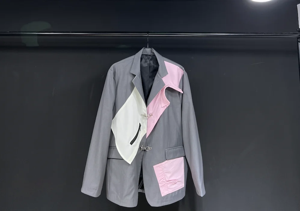 Супер Тонкий весенне-летний новый серый сшитый Розовый блейзер Женский модный пиджак Изображение 4